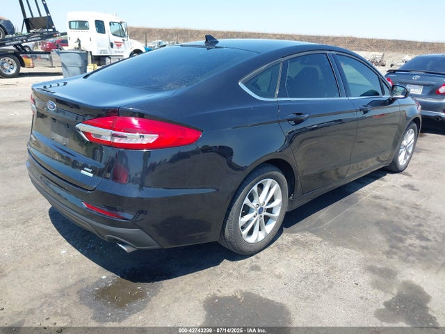 Ford 2020 2020 3FA6P0HD6LR248180 Image 4