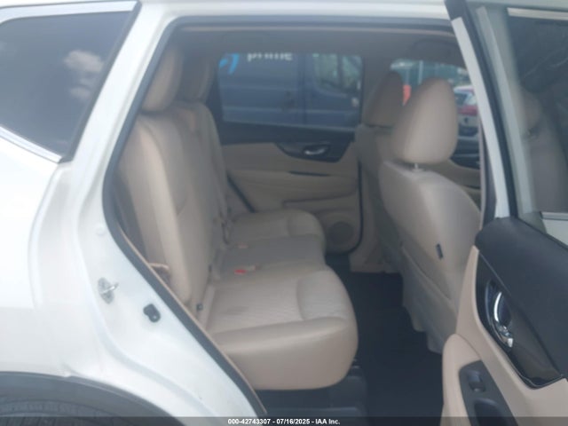 Nissan 2017 2017 JN8AT2MV2HW252441 Image 8