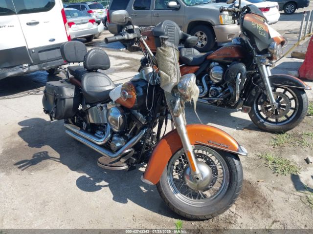 2016 HARLEY-DAVIDSON FLSTC 1HD1BWV1XGB012947