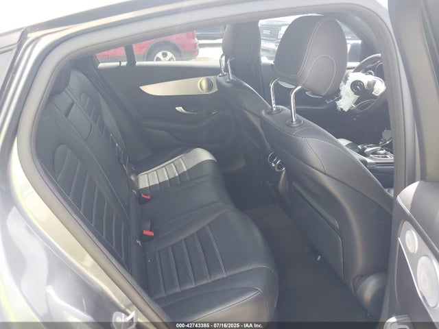 WDC0J6EB6KF521437 Mercedes-Benz m276