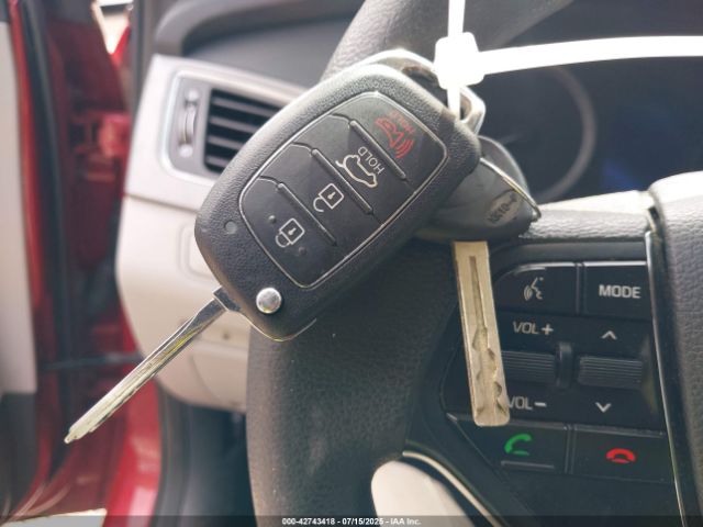 2017 HYUNDAI SONATA 5NPE24AF9HH491497 Photo 10
