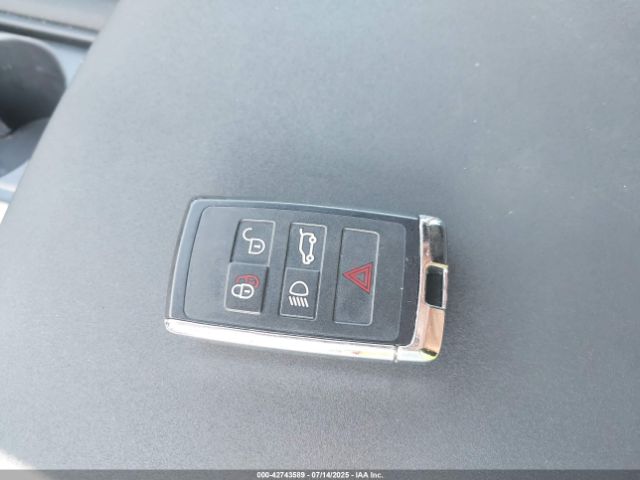 2023 LAND ROVER DISCOVERY SALRJ2EXXP2480108 Photo 10