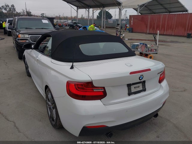 WBA1M1C54FV393306 BMW 2015