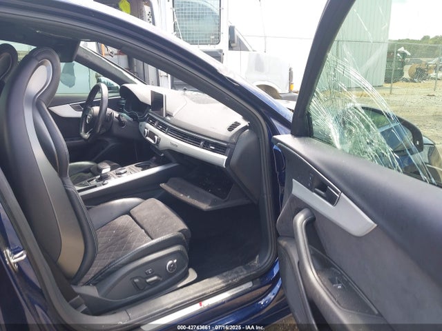 2018 AUDI S4 WAUC4AF42JA075888 Photo 4