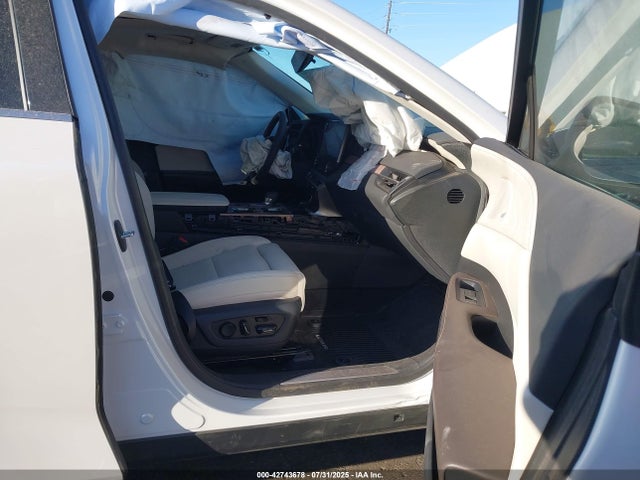 Lexus a25a-fxs 2025 2T2BBMCA8SC076326 Image 5