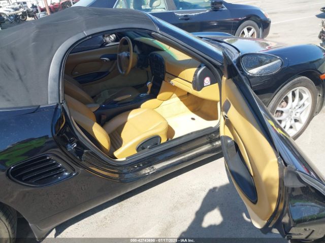 2004 PORSCHE BOXSTER WP0CA29824U620359 Photo 4