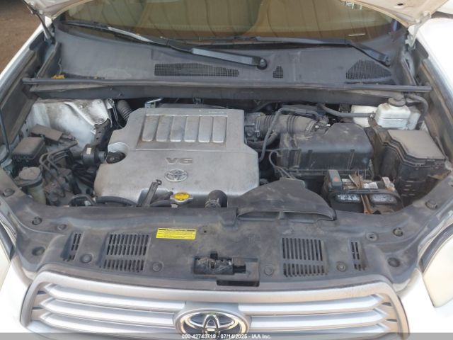 2010 TOYOTA HIGHLANDER 5TDJK3EH5AS009726 Photo 9