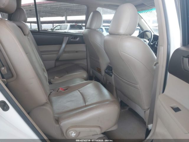 2010 TOYOTA HIGHLANDER 5TDJK3EH5AS009726 Photo 7