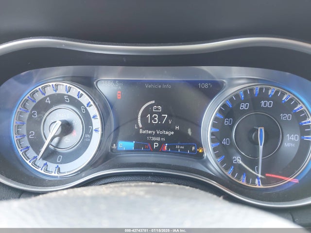 Chrysler 300 2015 2C3CCAAG0FH830282 Image 7