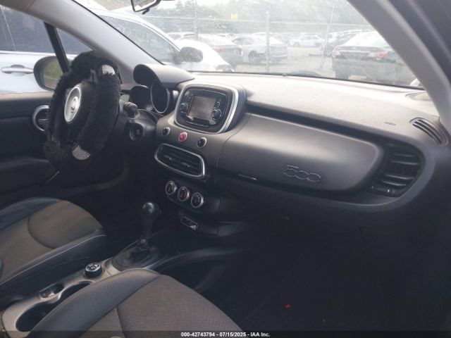 2016 FIAT 500X ZFBCFYCT4GP391710 Photo 4