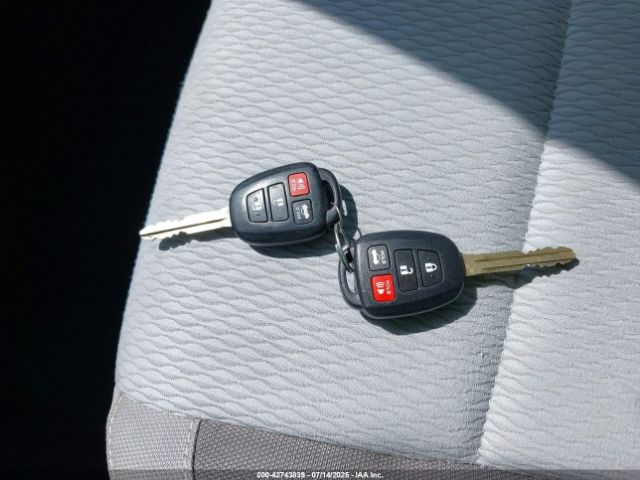 2019 TOYOTA COROLLA 5YFBURHE0KP949087 Photo 10