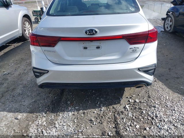 3KPF24AD7ME318479 KIA mpi nu