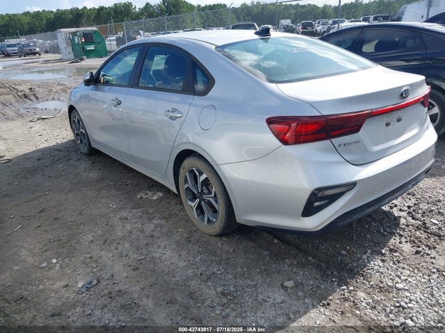 3KPF24AD7ME318479 KIA mpi nu
