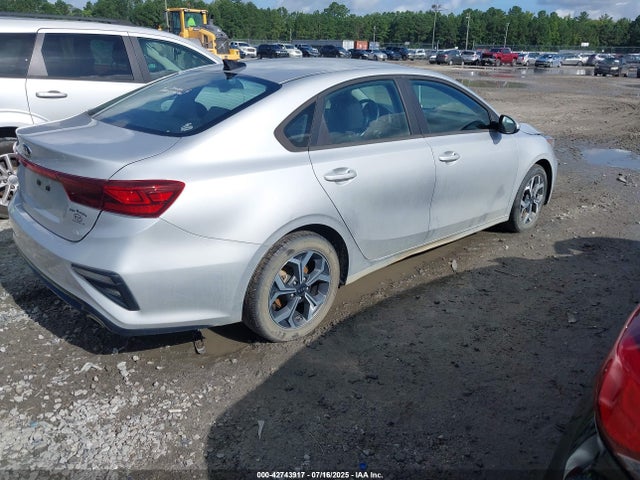 3KPF24AD7ME318479 KIA mpi nu