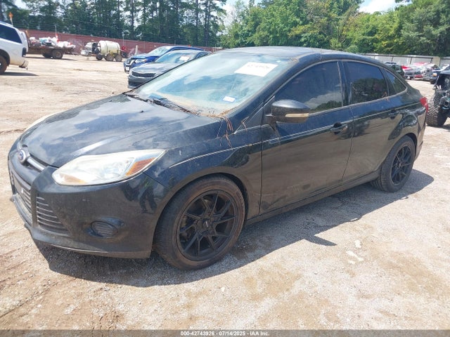 Ford 2014 2014 1FADP3F27EL332486 Image 2