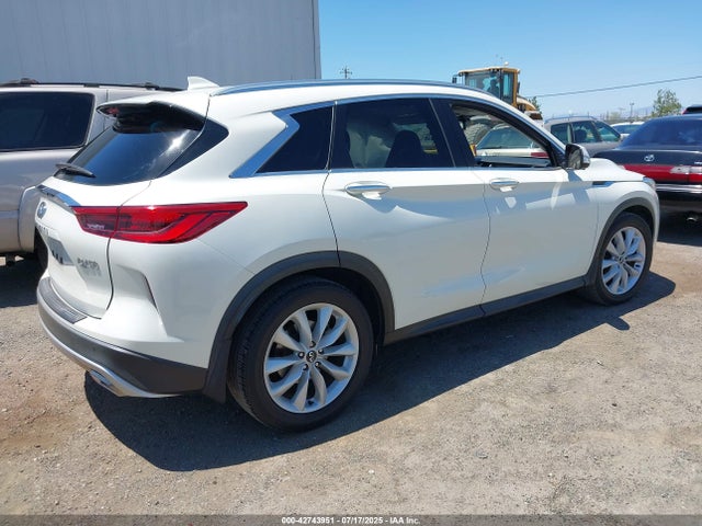 3PCAJ5M15KF118003 Infiniti 2019
