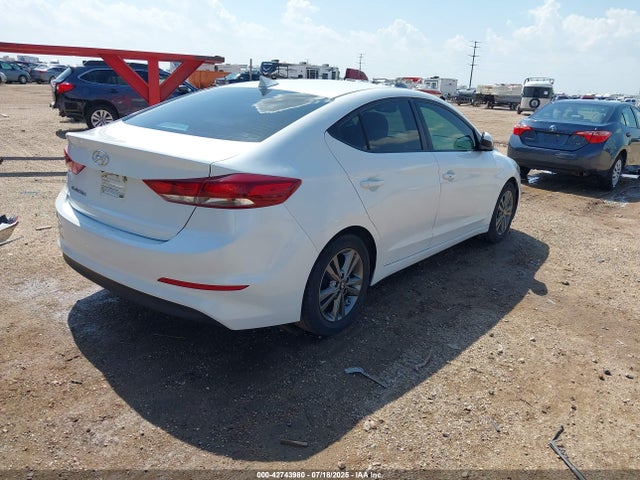 Hyundai Elantra 2017 5NPD84LF0HH162985 Image 4