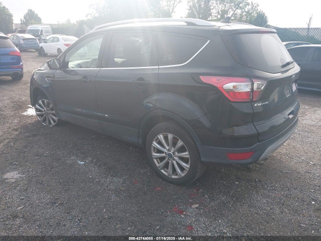 Ford 2018 2018 1FMCU9J93JUA65367 Image 3