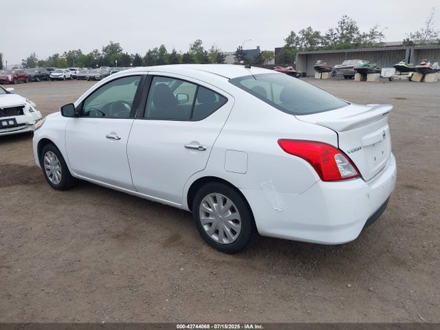 3N1CN7AP0HL847590 Nissan 2017