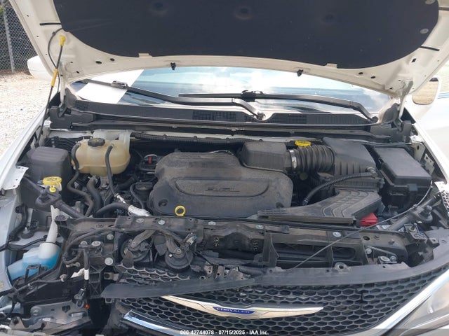 2C4RC1BG9KR652297 Chrysler Pacifica