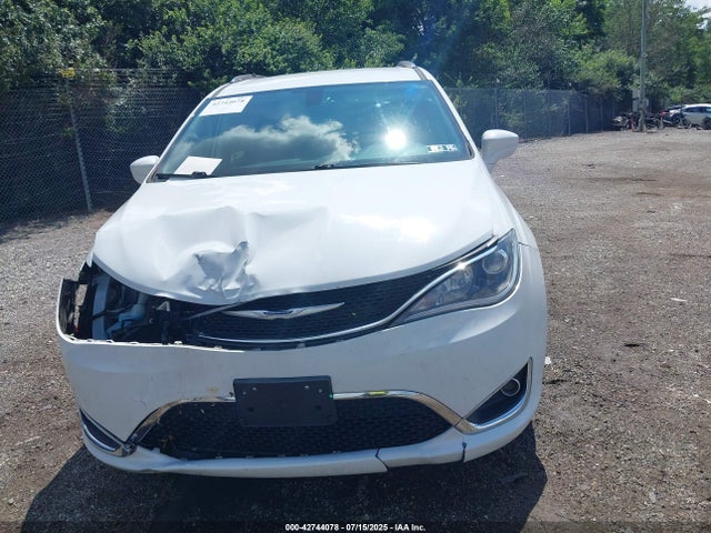 2C4RC1BG9KR652297 Chrysler Pacifica