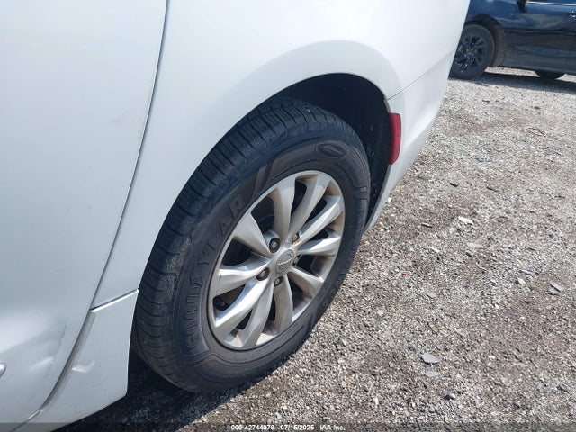 2C4RC1BG9KR652297 Chrysler Pacifica