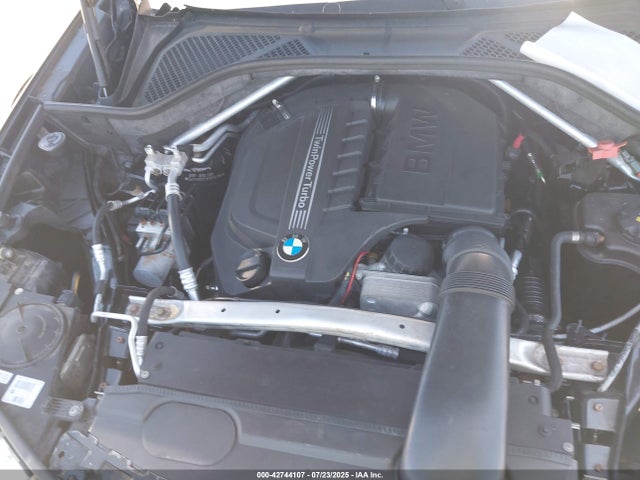 5UXKR0C51F0P00168 BMW 2015
