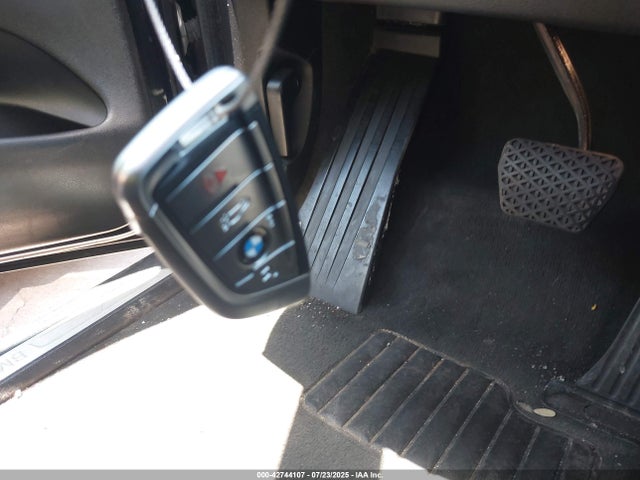 5UXKR0C51F0P00168 BMW 2015