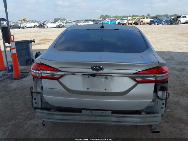 Ford 2018 2018 3FA6P0G75JR256571 Image 16