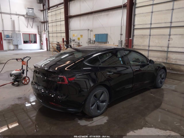 Tesla MODEL 3 2018 5YJ3E1EA2JF040623 Image 15