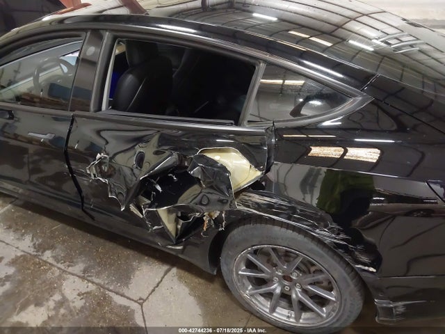 Tesla MODEL 3 2018 5YJ3E1EA2JF040623 Image 17