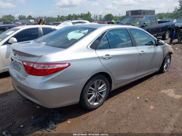 2017 TOYOTA CAMRY 4T1BF1FK7HU694420 Photo 3
