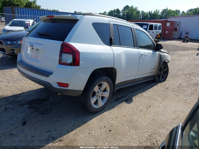 Jeep Compass 2016 1C4NJDBB9GD702197 Image 4