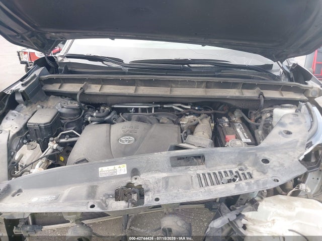 5TDBZRBH8MS157588 Toyota 2gr-fks