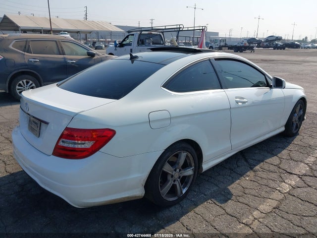 WDDGJ4HB8EG288931 Mercedes-Benz C-Class
