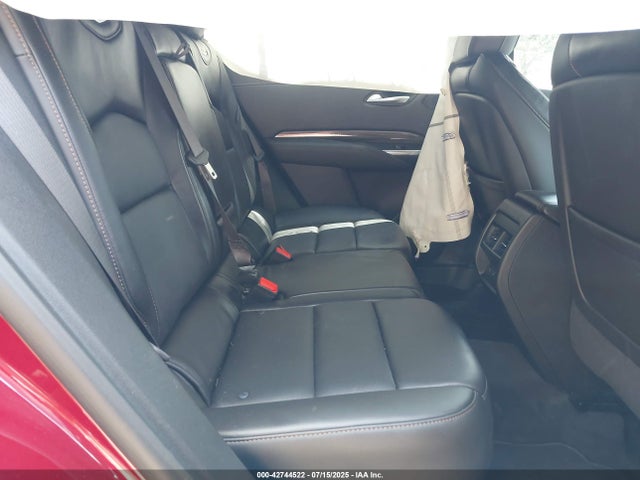 2020 CADILLAC XT4 1GYFZFR44LF135969 Photo 7