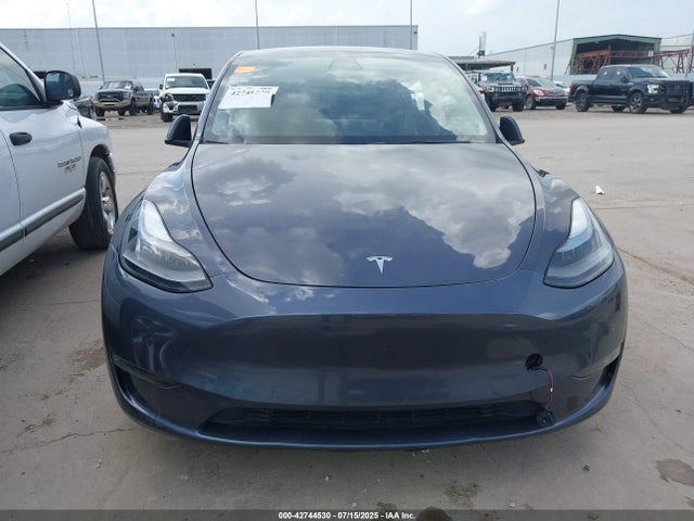 7SAYGDEF5NF505109 Tesla Model Y