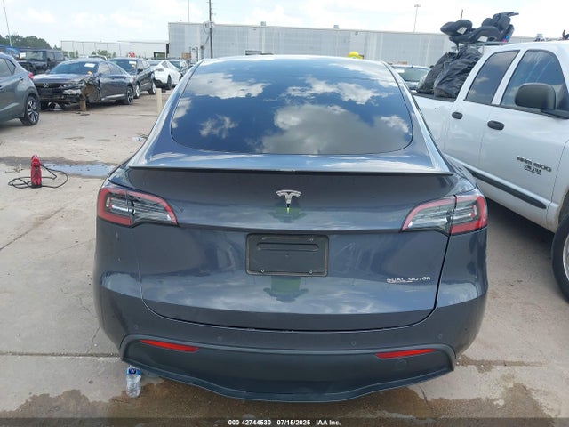 7SAYGDEF5NF505109 Tesla Model Y