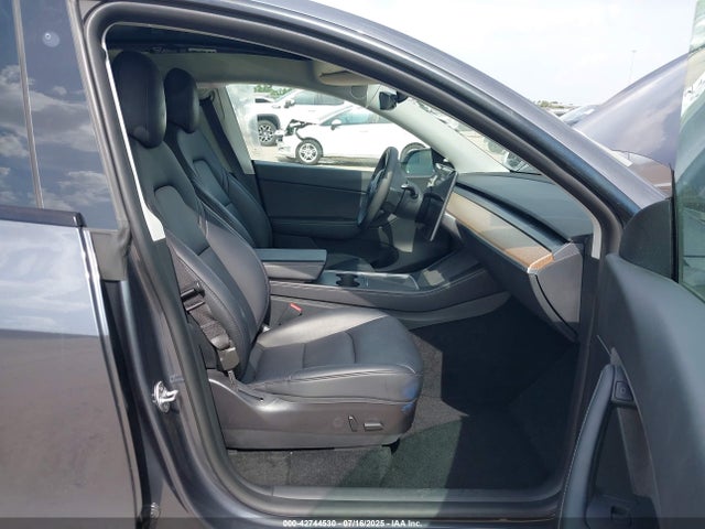 2022 TESLA MODEL Y 7SAYGDEF5NF505109 Photo 4