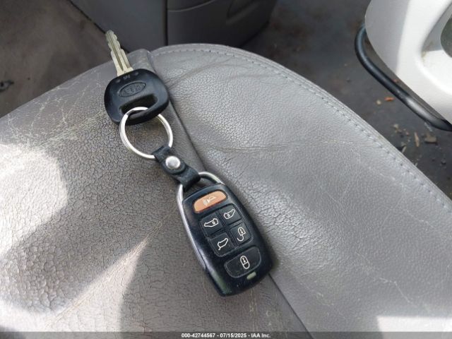 2007 KIA SEDONA KNDMB233576112345 Photo 10