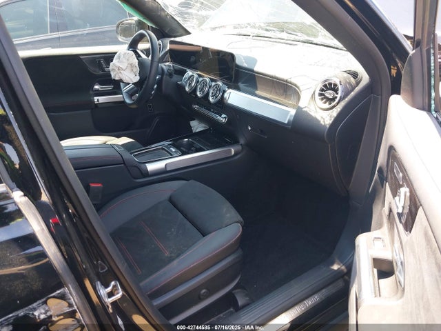 W1N4M4GB3RW376666 Mercedes-Benz m260