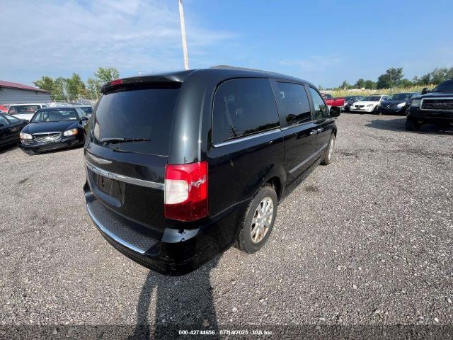 2015 CHRYSLER TOWN & COUNTRY 2C4RC1BG9FR699772 Photo 3