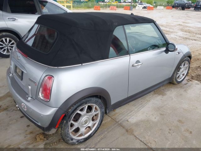 2006 MINI COOPER S WMWRH33556TL93023 Photo 3