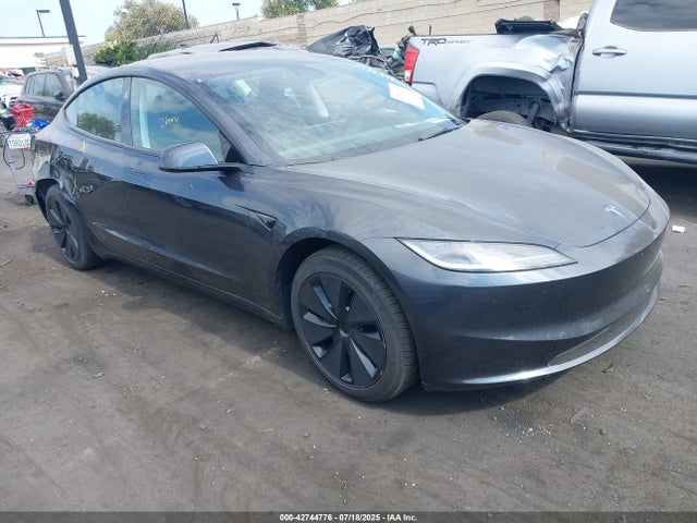 2025 TESLA MODEL 3 5YJ3E1EA3SF912809 Photo 0
