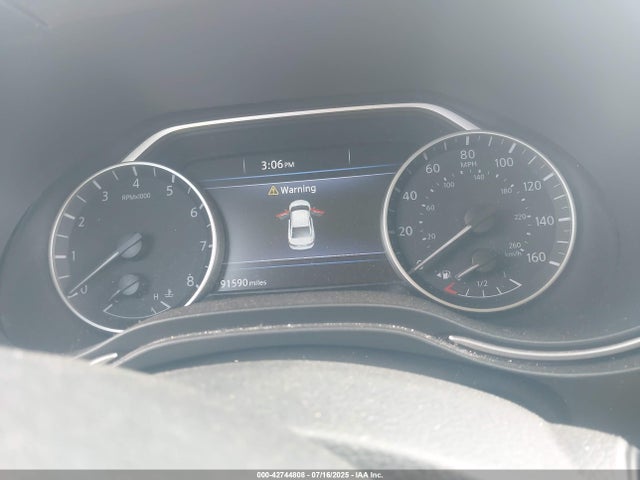 1N4AA6AP2GC379890 Nissan 2016