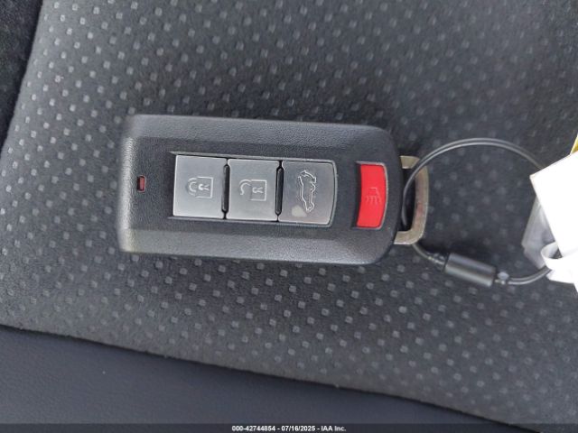 2025 MITSUBISHI ECLIPSE CROSS JA4ATWAA1SZ010745 Photo 10