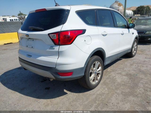 2019 FORD ESCAPE 1FMCU0GDXKUC36933 Photo 3
