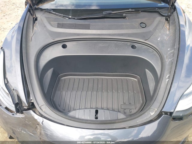 2023 TESLA MODEL 3 5YJ3E1EA8PF704769 Photo 9