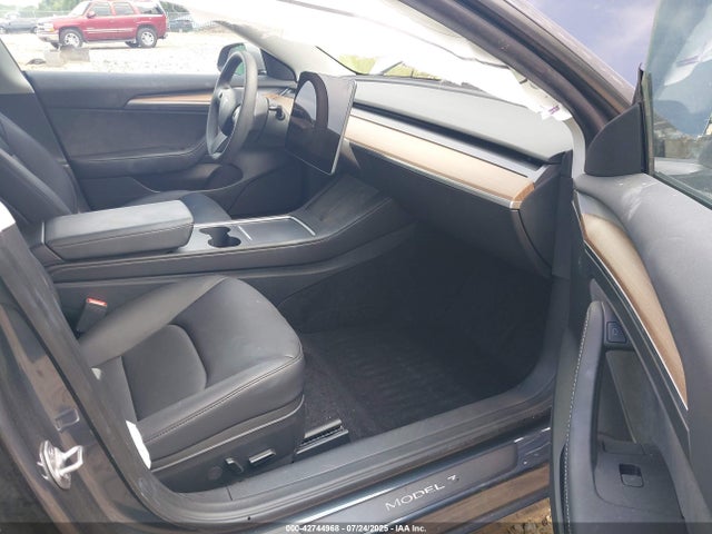 2023 TESLA MODEL 3 5YJ3E1EA8PF704769 Photo 4