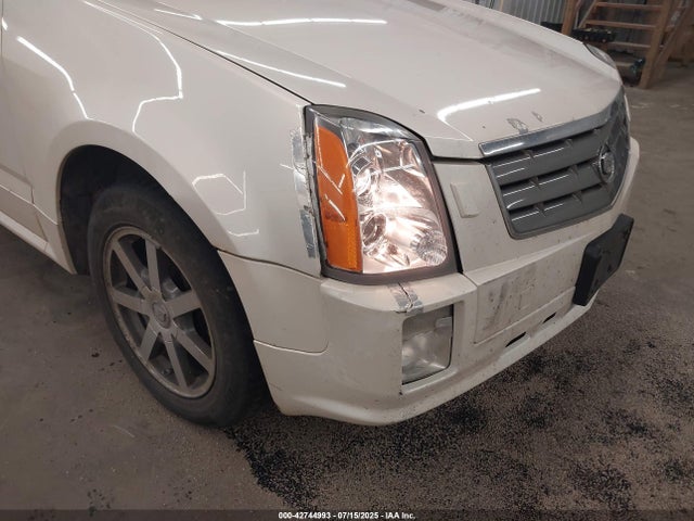 2004 CADILLAC SRX 1GYEE63A240150982 Photo 5